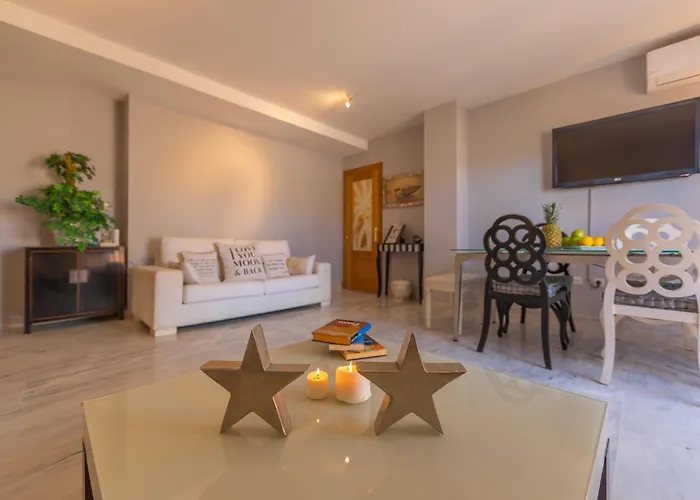 Tarifa Penthouse La Marina