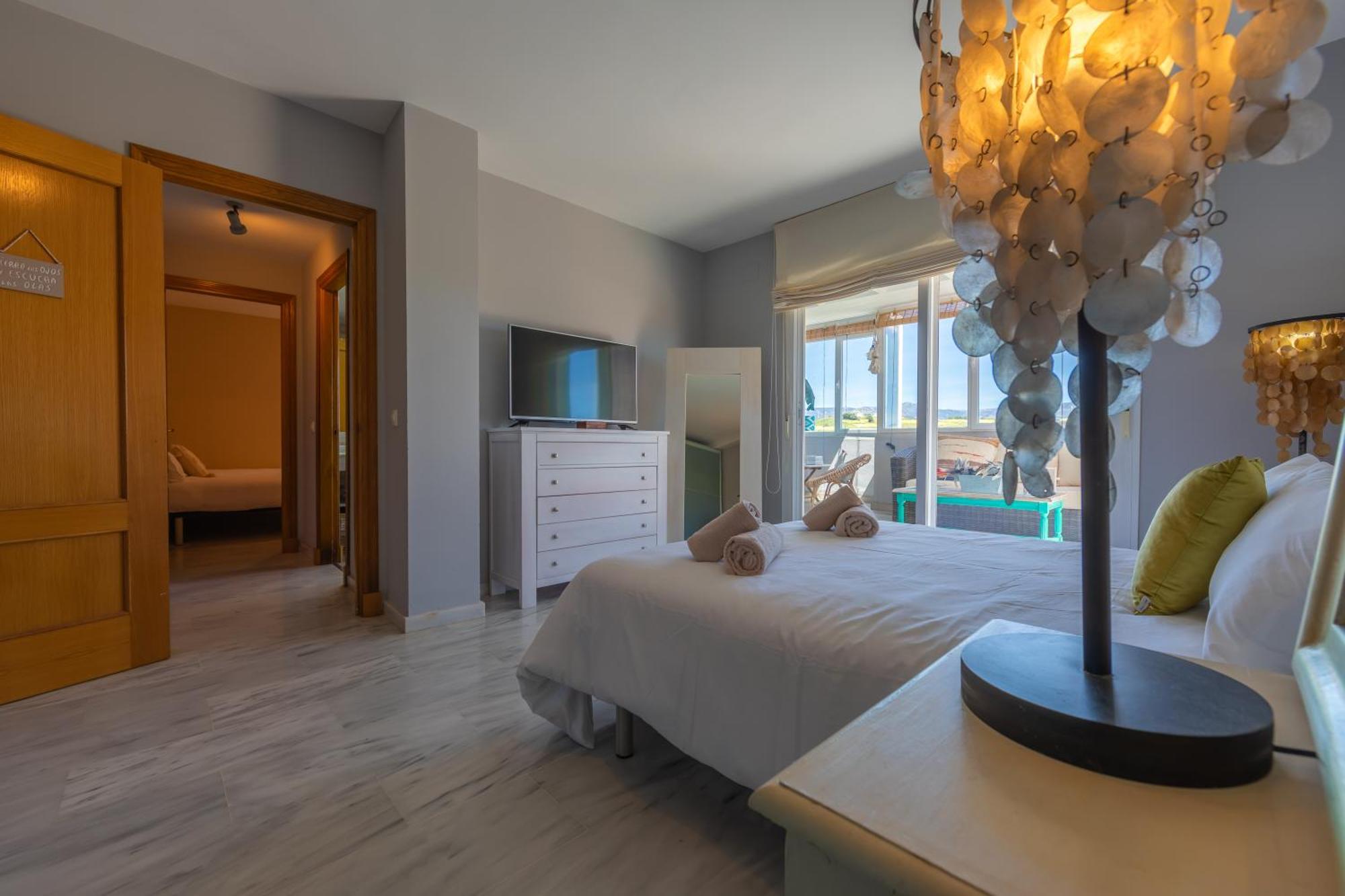 Tarifa Penthouse La Marina *